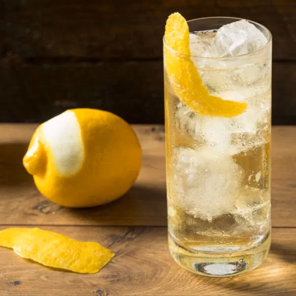 Hvad er en scotch and soda?