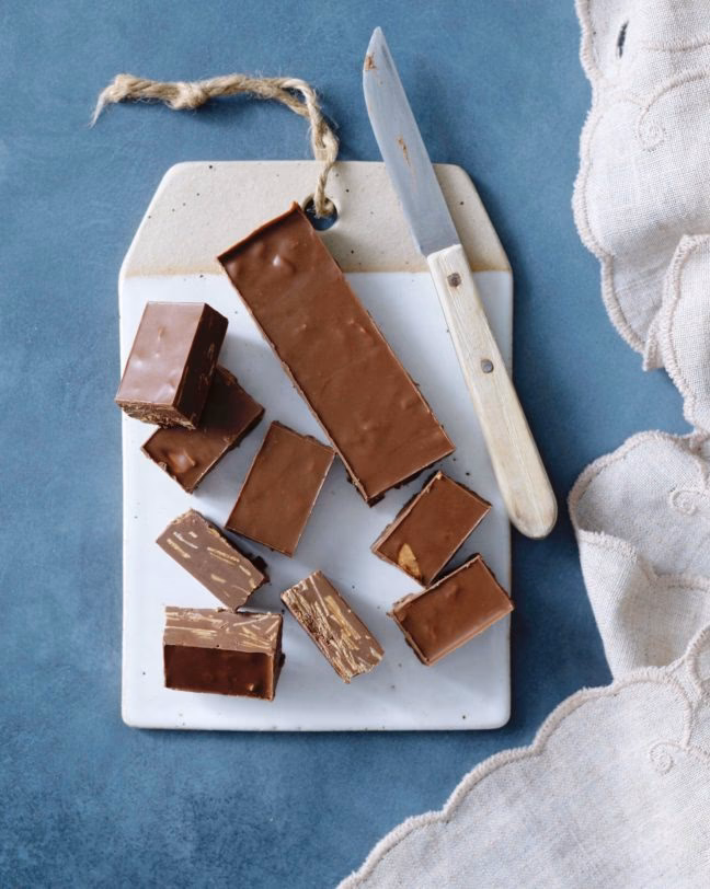 Er der mælk i fransk nougat?